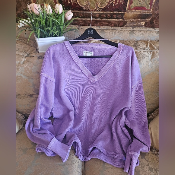 NWOT We The Free Venice V-Neck Sweatshirt In Lavender - Picture 2 of 12